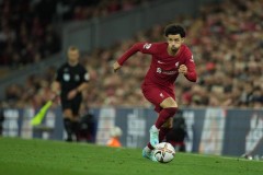 伊萨克的崛起：从青训边缘到职业足球的专注之路