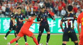 足球世预赛焦点战：瑞士对阵洛文尼亚，悬念迭起！